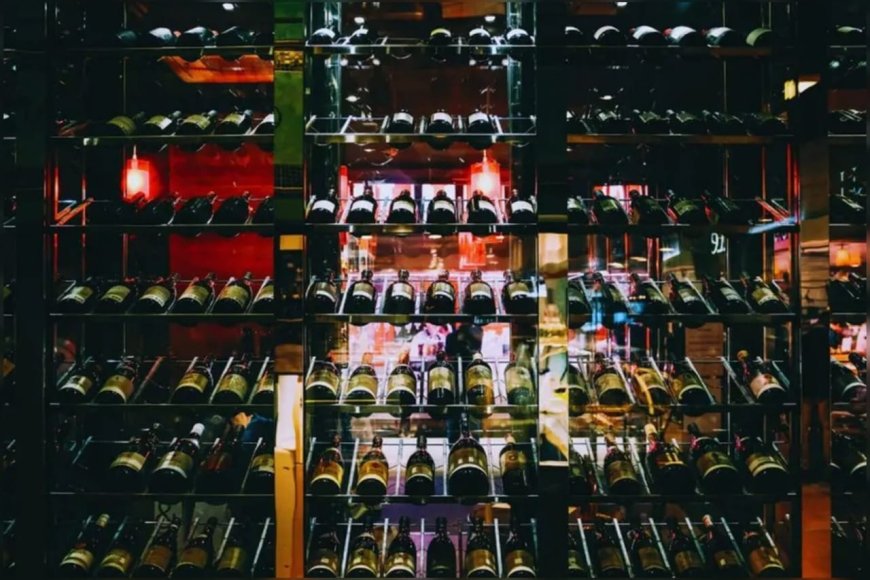 ബെവ്‌കോ പ്രീമിയം കൗണ്ടറുകളിൽ ഇനി കറൻസി വേണ്ട; ഇടപാടുകൾ പൂർണമായും ഡിജിറ്റലാകുന്നു