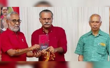 'നേതൃത്വത്തെ അണികൾ തിരുത്തണം', വി കുഞ്ഞികൃഷ്ണന്‍റെ പുസ്തകം പ്രകാശനം ചെയ്തു