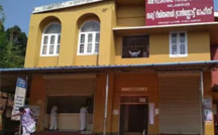 നിലമ്പൂര്‍ ആര്‍ ടി ഒ ഓഫീസിൽ വിജിലൻസ് റെയ്ഡ്