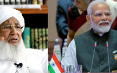 പ്രധാനമന്ത്രി നരേന്ദ്രമോദിയുമായി കൂടിക്കാഴ്ച നടത്തി കാന്തപുരം