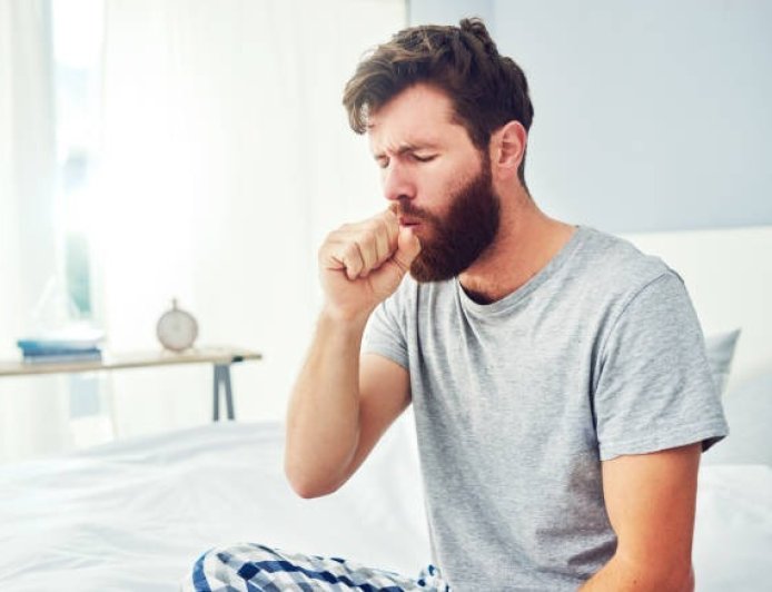 പനി വിട്ടാലും ചുമ മാറുന്നില്ലേ? ജാഗ്രത വേണം; സംസ്ഥാനത്ത് വൈറൽ പനി വ്യാപിക്കുന്നു