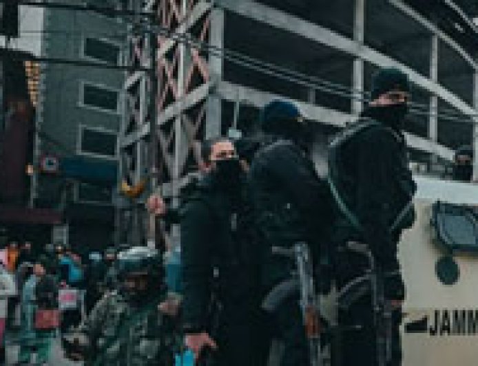 ജമ്മുകശ്മീരിൽ പൂട്ടിച്ചത് 8000 മ്യൂൾ അക്കൗണ്ടുകൾ; ‘ദേശവിരുദ്ധപ്രവർത്തനത്തിനുള്ള ഫണ്ടായി മാറിയേക്കാമെന്നും വിലയിരുത്തൽ