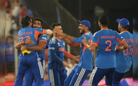 സഞ്ജു മുന്നില്‍ നിന്ന് നയിച്ചു, അടിതെറ്റി ന്യൂസിലന്‍ഡ്, ടി20 ലോകകപ്പില്‍ കിരീടത്തില്‍ മുത്തമിട്ട് ഇന്ത്യ