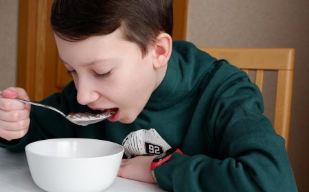 കുട്ടികളുടെ വളർച്ചയ്ക്ക് പോഷകാഹാരം പ്രധാനം; ബ്രേക്ക്ഫാസ്റ്റ് ഒഴിവാക്കരുത്; ശ്രദ്ധിക്കേണ്ട ഡയറ്റ് ടിപ്സുകൾ