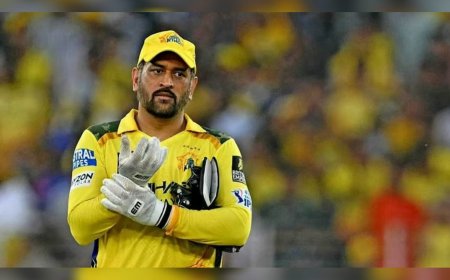 ധോണിക്ക് പരിക്ക്; ആദ്യ ആറ് മത്സരങ്ങളിൽ സഞ്ജു സാംസൺ വിക്കറ്റ് കീപ്പറാകും