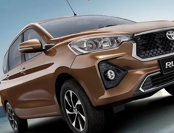 ടൊയോട്ട റൂമിയോണിന് പുതിയ ബേസ് വേരിയന്റ്; വില 9.55 ലക്ഷം രൂപ മുതൽ, ആറ് എയർബാഗുകളും കരുത്തുറ്റ എൻജിനും