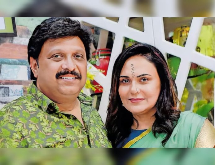 ഗണേഷ് കുമാറിനെ കാണാൻ പാടില്ലാത്ത സാഹചര്യത്തിൽ കണ്ടുവെന്ന് ഭാര്യ; ഒന്നല്ല അയ്യായിരം പ്രണയമുണ്ടെന്ന് മന്ത്രി