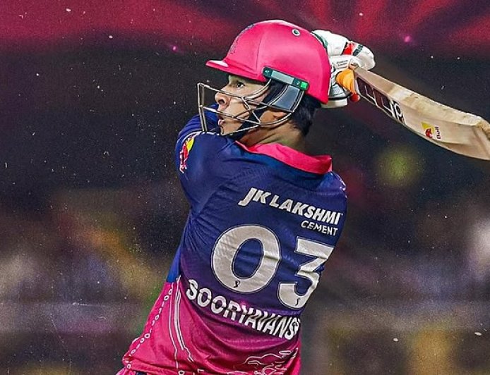 'അവൻ വളരട്ടെ,ആർക്കാണ് ഇത്ര ധൃതി?'; വൈഭവിന്റെ ദേശിയ ടീം പ്രവേശനത്തിനെതിരെ ആർ. അശ്വിൻ