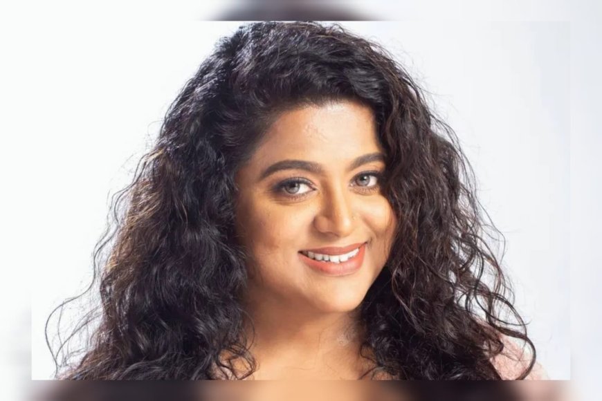 ട്വന്‍റി 20-ക്ക് വീണ്ടും തിരിച്ചടി; ലക്ഷ്മി പ്രിയയ്ക്ക് പിന്നാലെ വീണാ നായർക്കും വോട്ടില്ല