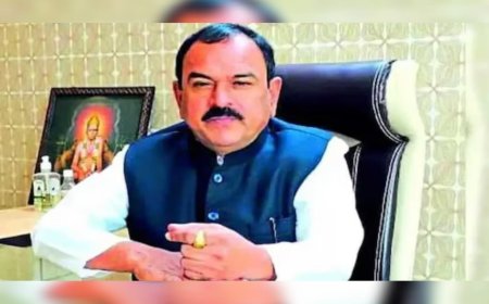 ആൾദൈവം പകർത്തിയ അശ്ലീല ദൃശ്യങ്ങൾ പ്രചരിപ്പിച്ചു; 450 സോഷ്യൽ മീഡിയ അക്കൗണ്ടുകൾക്കെതിരെ കേസ്