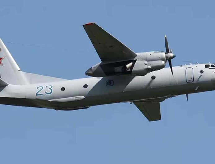 ക്രിമിയയിൽ റഷ്യൻ സൈനിക വിമാനം തകർന്നു വീണു; 29 മരണം