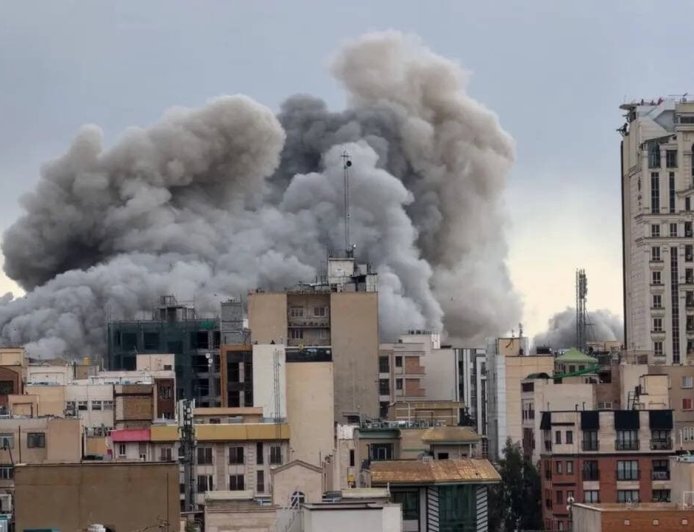 ടെഹ്‌റാനിൽ ഇസ്രയേൽ-അമേരിക്കൻ മിസൈൽ ആക്രമണം; 13 മരണം; നിരവധി പേർക്ക് പരിക്ക്