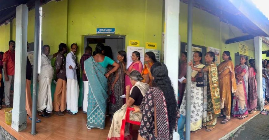 കേരളം പോളിംഗിൽ മുന്നോട്ട്; ഉച്ചയ്ക്ക് ഒരു മണിയോടെ 48.9 ശതമാനം വോട്ടർമാർ ബൂത്തിലെത്തി; പിണറായി വിജയൻ തുടരണം എന്ന് ആഗ്രഹമെന്ന് വെള്ളപ്പള്ളി നടേശൻ