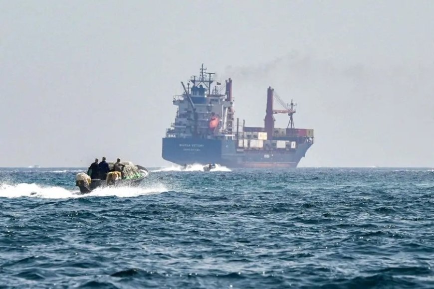 പ്രതിദിനം 12 കപ്പലുകള്‍ക്ക് മാത്രം അനുമതി; ഡിജിറ്റൽ നികുതിയും; ഹോർമുസിൽ നിയന്ത്രണം കടുപ്പിച്ച് ഇറാൻ 