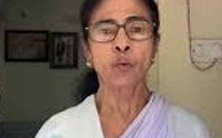 പരാജയം സമ്മതിക്കില്ല, രാജിവെക്കില്ല; കേന്ദ്രത്തിനും കമ്മീഷനുമെതിരെ 'യുദ്ധപ്രഖ്യാപനവുമായി' മമത ബാനർജി