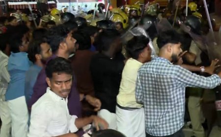 തലസ്ഥാനത്തെ സംഘർഷം: എസ്എഫ്ഐ ജില്ലാ ഭാരവാഹികളടക്കം 11 നേതാക്കൾക്കെതിരെ കേസ്