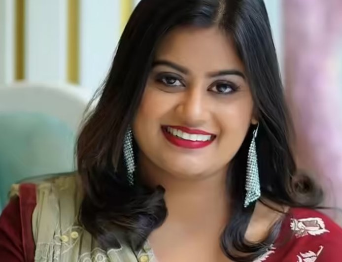 എതിരില്ലാതെ തിരഞ്ഞെടുക്കപ്പെട്ട താരം പടിയിറങ്ങുന്നു; 'അമ്മ'യിലെ അൻസിബയുടെ രാജിക്ക് പിന്നിലെ യഥാർത്ഥ കാരണമെന്ത്?