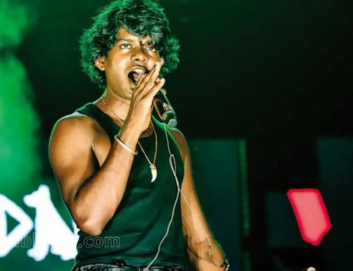 റാപ്പർ വേടൻ കുടുങ്ങി; കൈവശം വച്ചിരുന്നത് യഥാർത്ഥ പുലിപ്പല്ലെന്ന് പരിശോധനാ ഫലം, കേസിൽ നിർണായക വഴിത്തിരിവ്