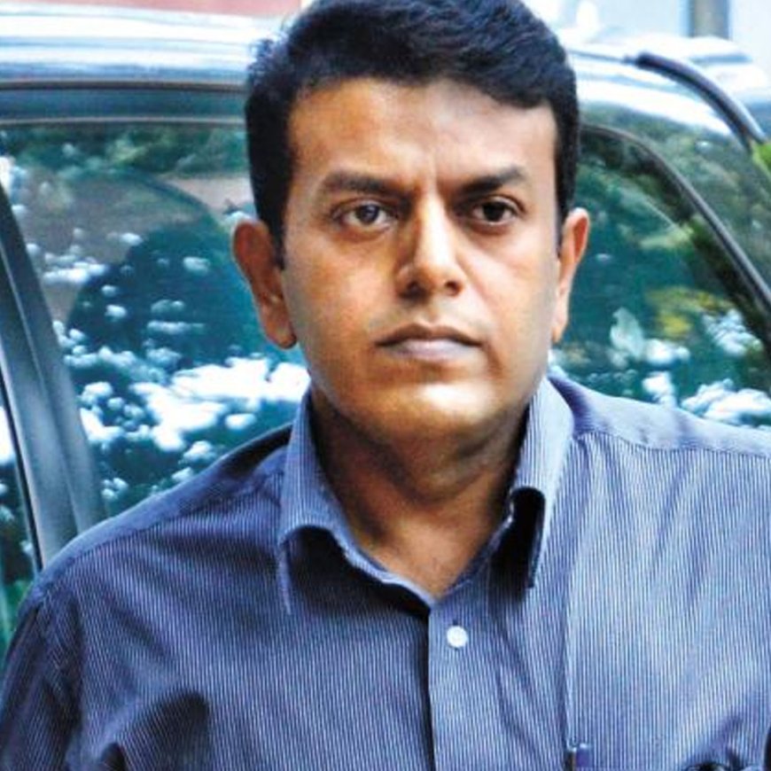 ആ പഴയ കരുത്തിലേക്ക് മടങ്ങണം, ജനഹിതം എപ്പോഴും ശരിക്കൊപ്പം; സിപിഎം നേതൃത്വത്തിനെതിരെ അച്യുതാനന്ദൻറെ മകൻ
