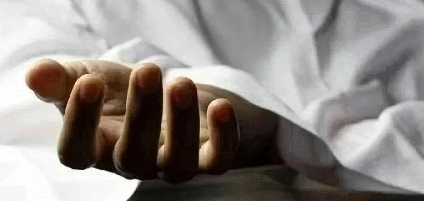 തമിഴ്‌നാട്ടിൽ ക്രൂരമായ ആൾക്കൂട്ടക്കൊലപാതകം റിപ്പോർട്ട് ചെയ്തു. ബന്ധുവായ സ്ത്രീയോട് അപമര്യാദയായി പെരുമാറിയെന്ന സംശയത്തെത്തുടർന്ന് യുവാവിനെ ജനക്കൂട്ടം തല്ലിക്കൊല്ലുകയായിരുന്നു