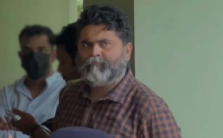 ലൈംഗിക പീഡനക്കേസ്; പ്രശോഭ് വത്സനെ കസ്റ്റഡിയില്‍ വിട്ട് കോടതി