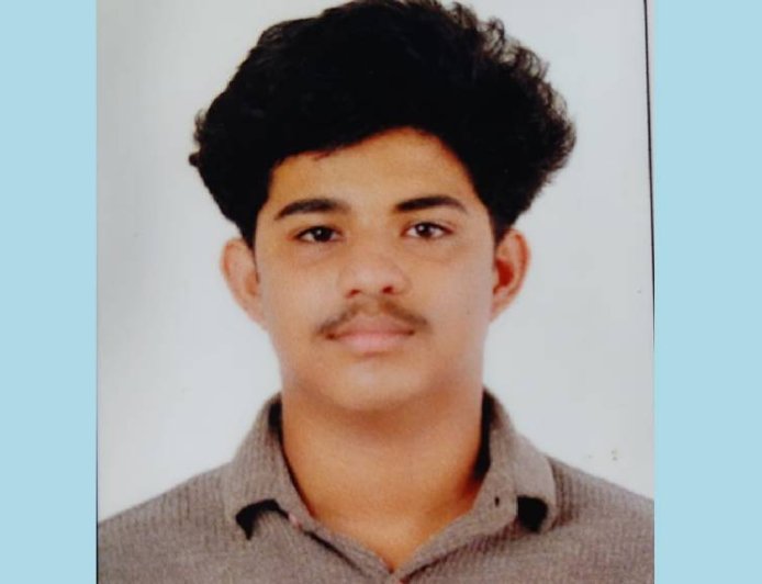 പോലീസ് വാഹനമിടിച്ചു ചികിത്സയിലായിരുന്ന കൗമാരക്കാരന് മസ്തിഷ്‌ക മരണം; അവയവദാനത്തിലൂടെ അഞ്ച് പേർക്ക് പുതുജീവൻ നൽകി ജുവിൻ