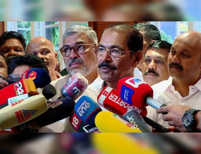 സംസ്ഥാനത്ത് വൈദ്യുതി പ്രതിസന്ധി; കൂടുതൽ വില നൽകി വൈദ്യുതി വാങ്ങാൻ നീക്കം, സ്ഥിതി സമ്മതിച്ച് മന്ത്രി