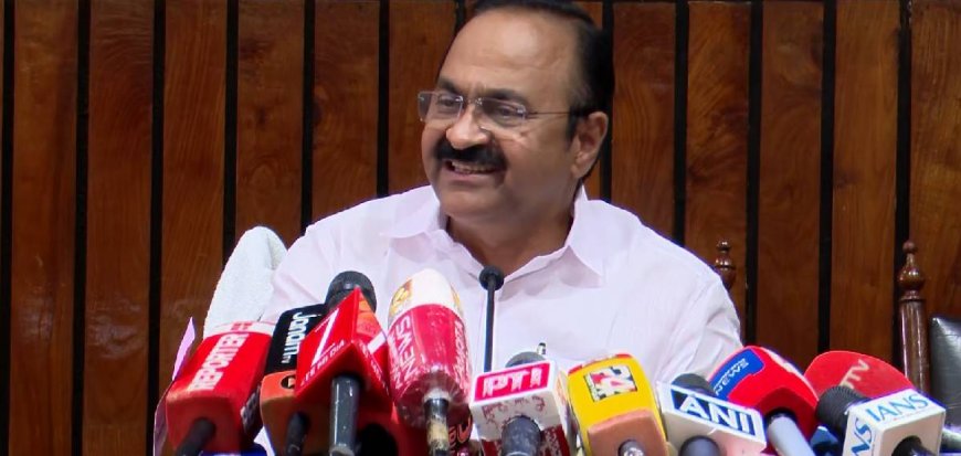സ്വകാര്യ നിക്ഷേപത്തിലൂടെ വികസനം; കേരളത്തെ പിടിച്ചുനിർത്താൻ പുതിയ പദ്ധതികളുമായി മുഖ്യമന്ത്രി വി. ഡി. സതീശൻ