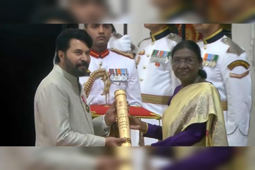 രാഷ്ട്രപതിയിൽ നിന്ന് പത്മഭൂഷൺ ഏറ്റുവാങ്ങി മമ്മൂട്ടി