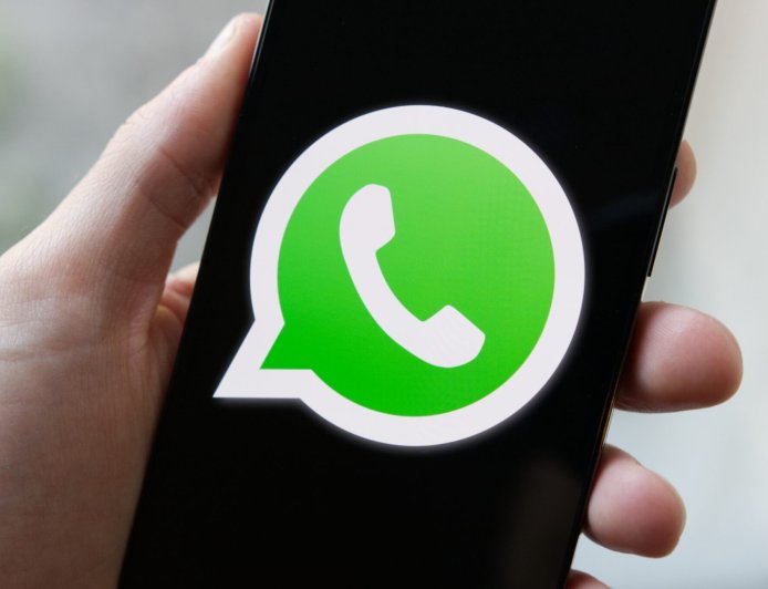 WhatsApp ഉപയോഗിക്കുന്നവർ ശ്രദ്ധിക്കൂ: ഈ 7 settings ഇപ്പോൾ തന്നെ മാറ്റിയില്ലെങ്കിൽ അപകടം!