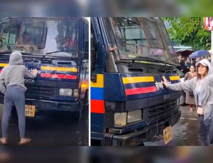 പോലീസ് വാൻ തടഞ്ഞ് യുവതിയുടെ ഒറ്റയാൾ പ്രതിഷേധം; വിദ്യാർത്ഥികളെ വിട്ടയച്ചു