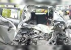 പൊള്ളാച്ചിയിൽ ദുരന്തം; നിർത്തിയിട്ട ലോറിയിലേക്ക് കാർ ഇടിച്ചുകയറി, ഒരു കുടുംബത്തിലെ നാല് പേർ ഉൾപ്പെടെ അഞ്ച് മരണം